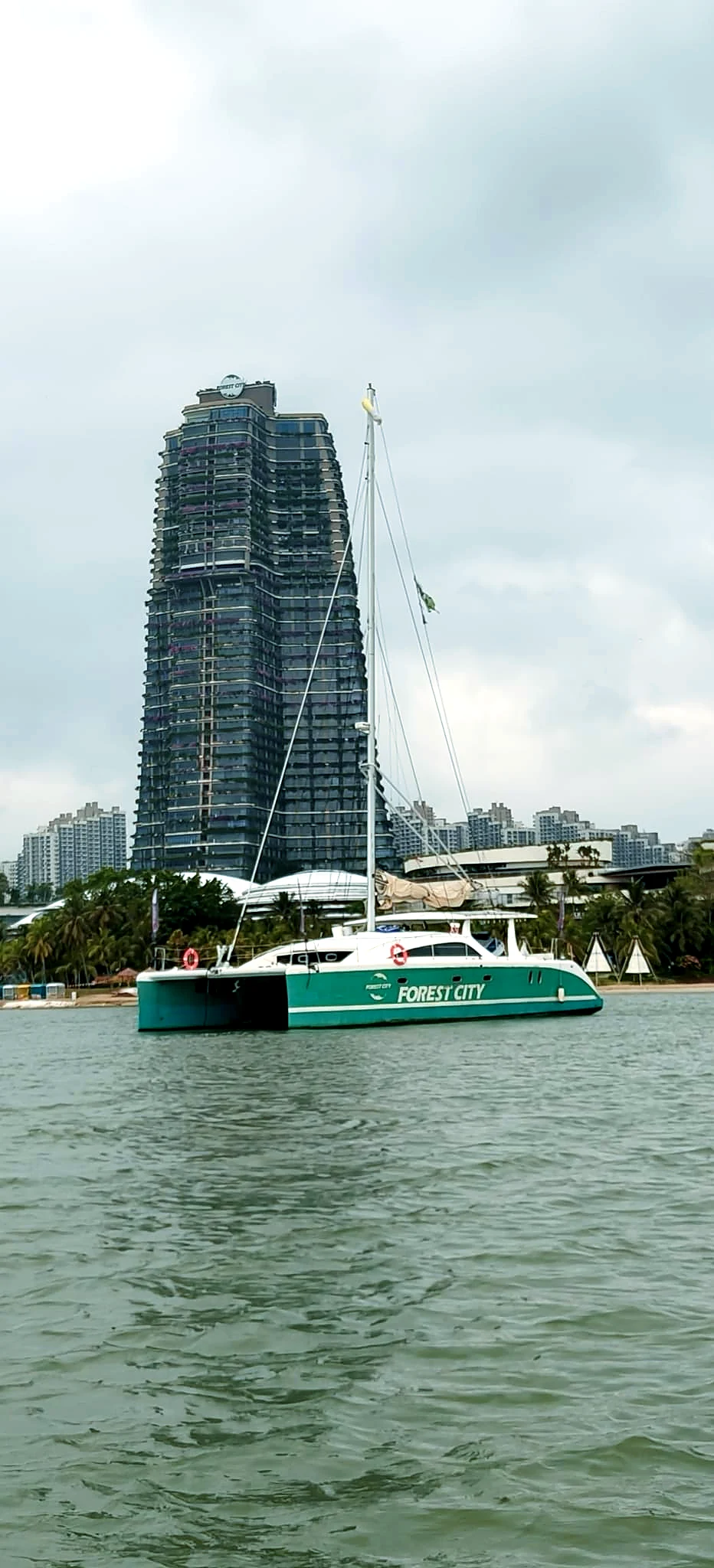 SeaQuest II with the Forest City waterfront behind it