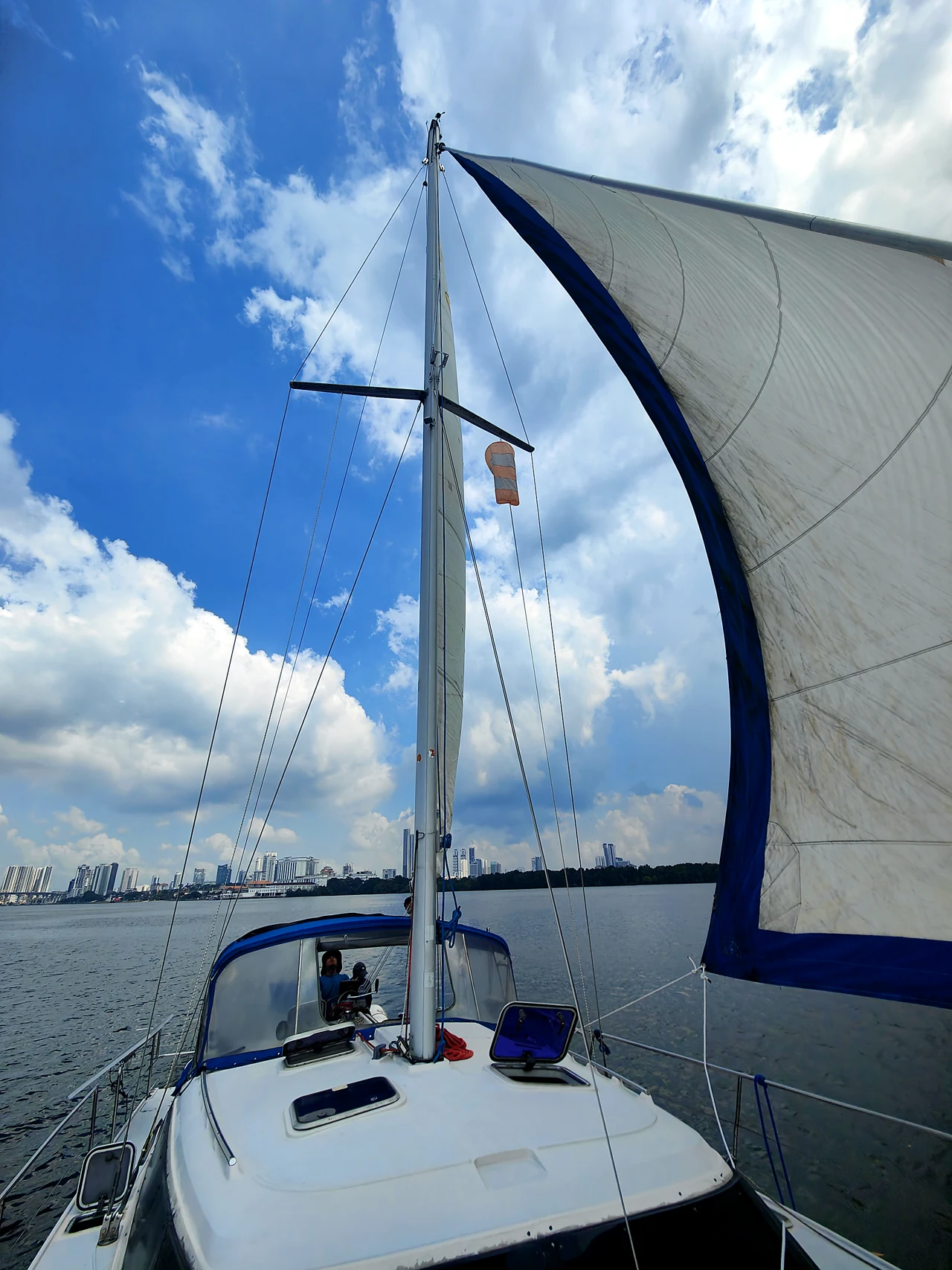 The deck and sails of SeaQuest I